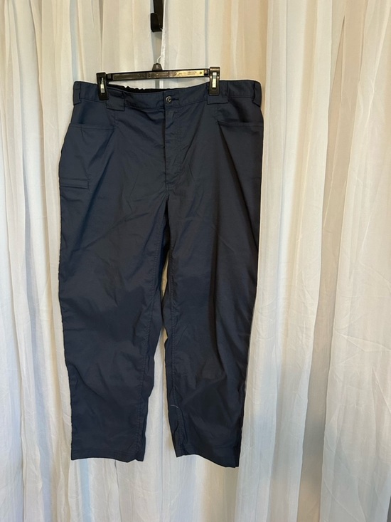 Duluth Trading Co Other - Duluth Trading Mens Lightweight Navy Utility Pants